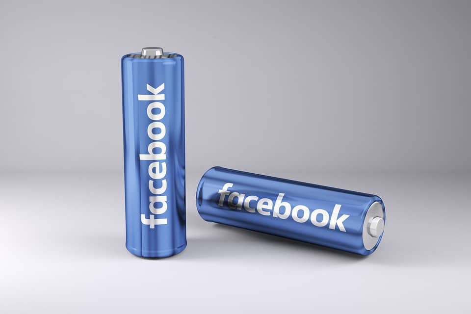 Facebook sponsored posts versus boosted posts